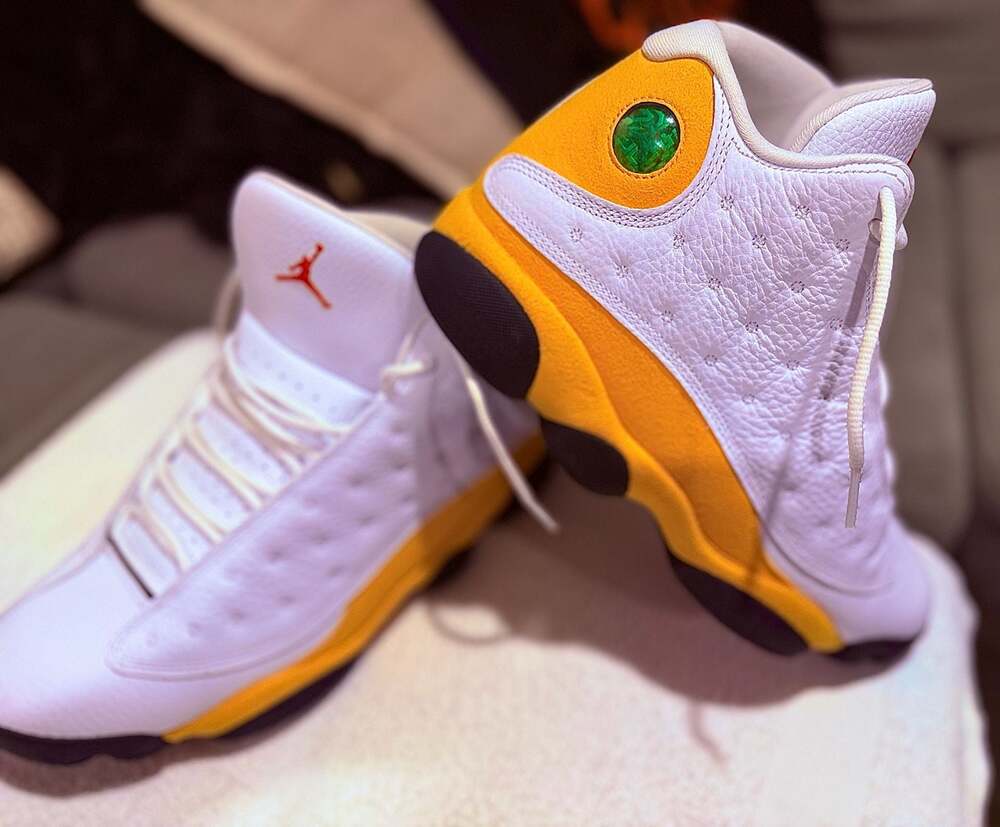 Air Jordan 13 Retro Del Sol White University Red
